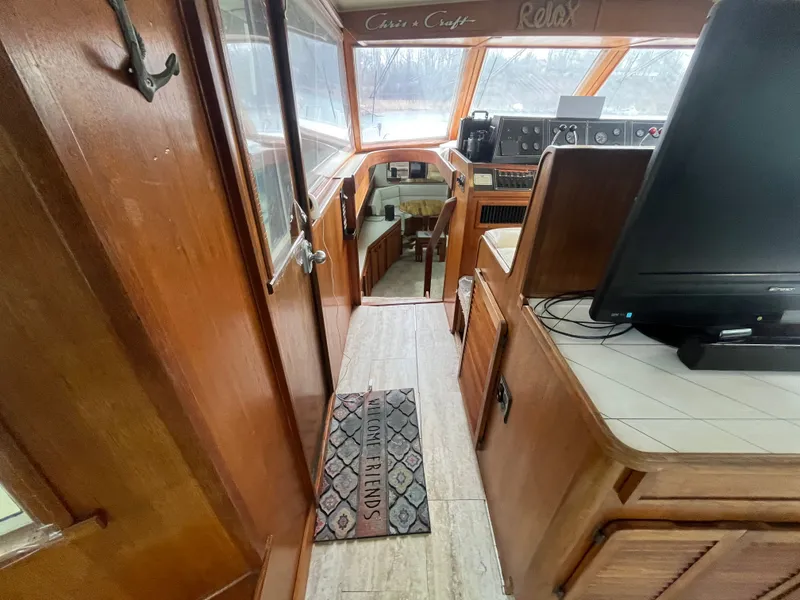 Slide: The Image of Chris-Craft 500 Constellation 1987 - 17