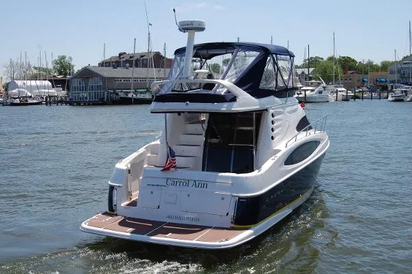 Slide: The Image of Regal 4080 Flybridge Sedan 4080 FB Sedan Mint Condition 2011 - 5