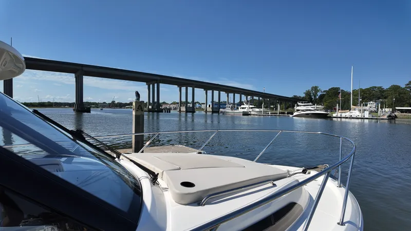 Slide: The Image of Boston Whaler 325 Conquest 2026 - 34