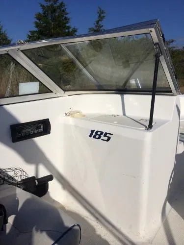 Slide: The Image of Sea Fox 185 Dual Console 2001 - 2