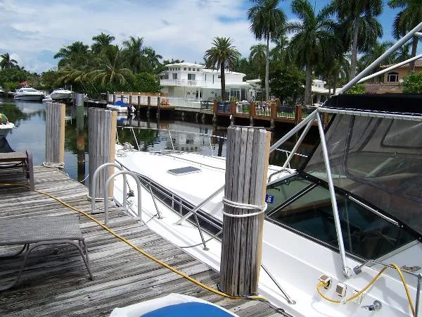 Slide: The Image of Sea Ray Diesel Sportfish 1988 - 2