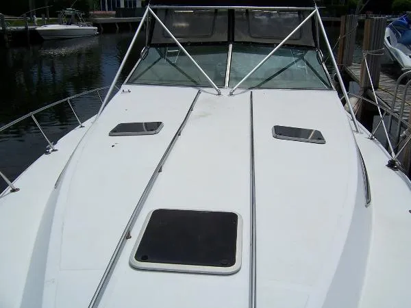 Slide: The Image of Sea Ray Diesel Sportfish 1988 - 9