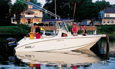 Slide: The Image of Boston Whaler 240 Outrage 2004 - 11