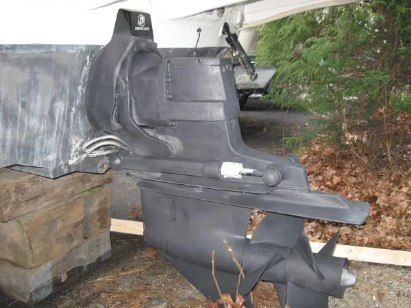 Slide: The Image of Sea Ray 260 Sundancer 1999 - 10