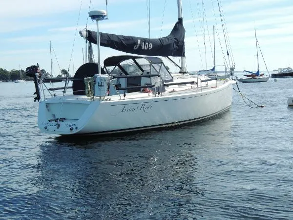 Slide: The Image of J Boats J109 J/109 2004 - 4