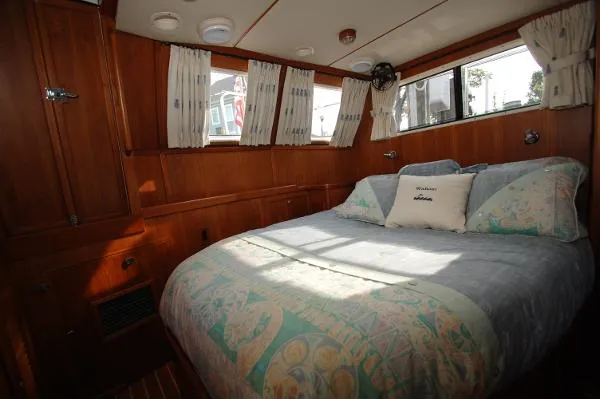 Slide: The Image of Pacific Seacraft Fast Trawler 2003 - 5