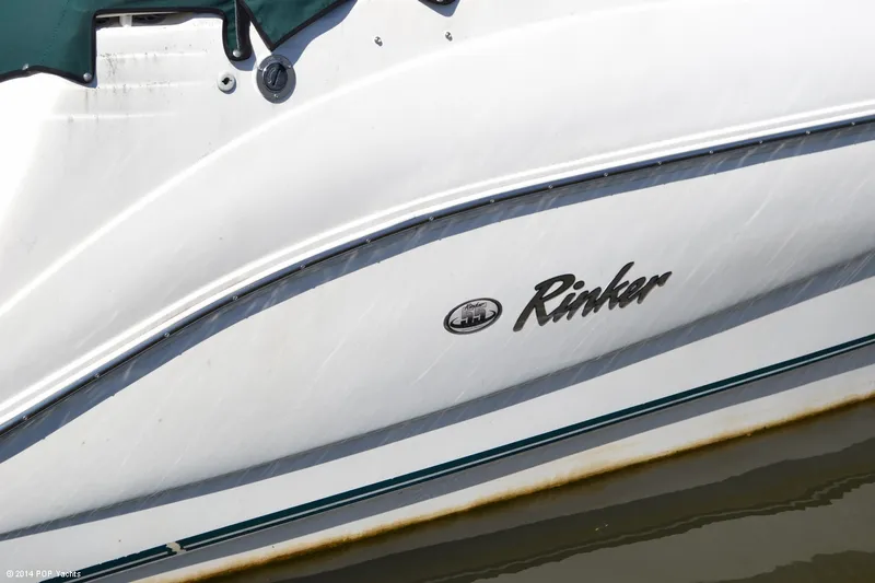 Slide: The Image of Rinker 242 Fiesta Vee 2000 - 4