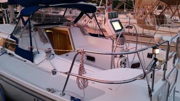 Slide: The Image of Catalina 320 1996 - 1