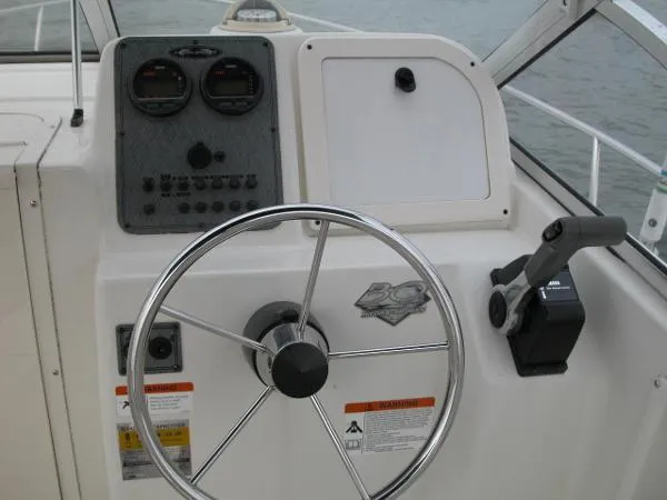 Slide: The Image of Hydra-Sports 212 Seahorse WA 2003 - 4