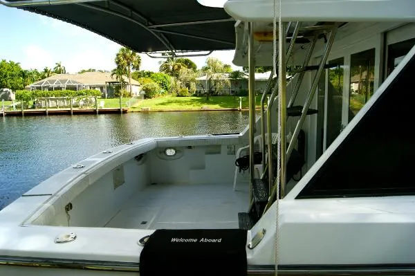 Slide: The Image of Ocean Alexander 42 Sedan Bridge 1990 - 9