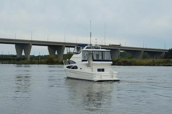 Slide: The Image of Carver Yachts 41 Cockpit Motor Yacht 2007 - 6