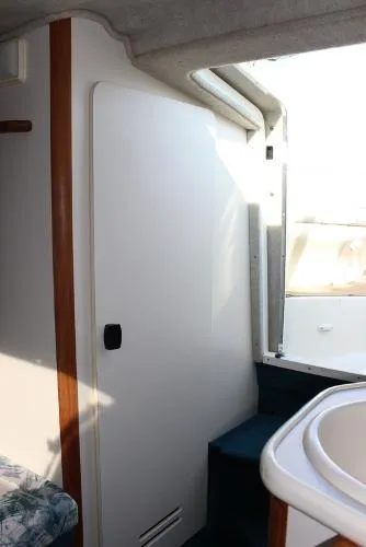 Slide: The Image of Sea Ray 240 Sundancer 1997 - 5
