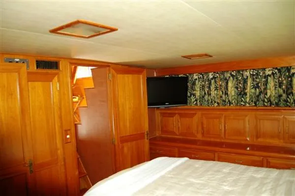 Slide: The Image of Ocean Alexander Sundeck 39 BR9149 1987 - 7