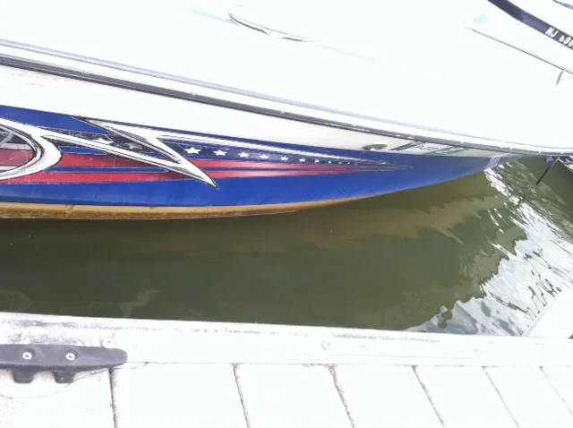 Slide: The Image of Malibu LX RESPONSE 2004 - 10