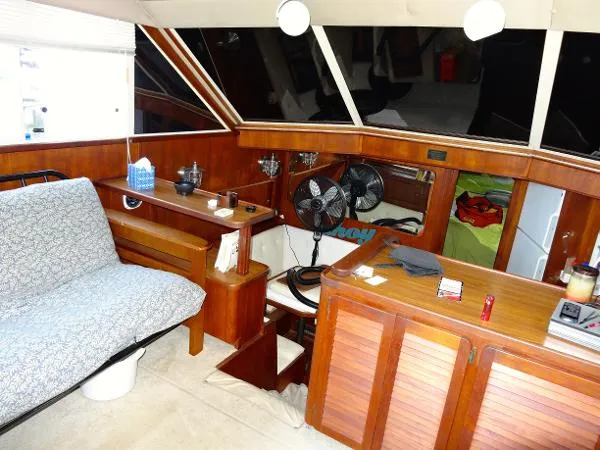 Slide: The Image of Chris-Craft Catalina 426 1986 - 6