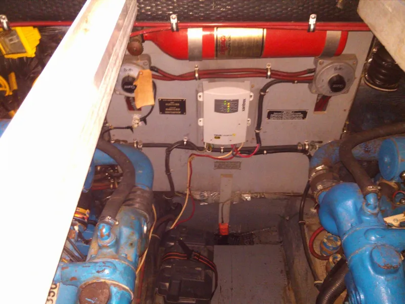 Slide: The Image of Chris-Craft 412 Amerosport 1987 - 11