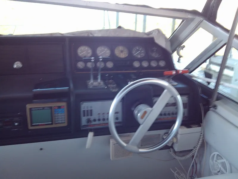 Slide: The Image of Chris-Craft 412 Amerosport 1987 - 5
