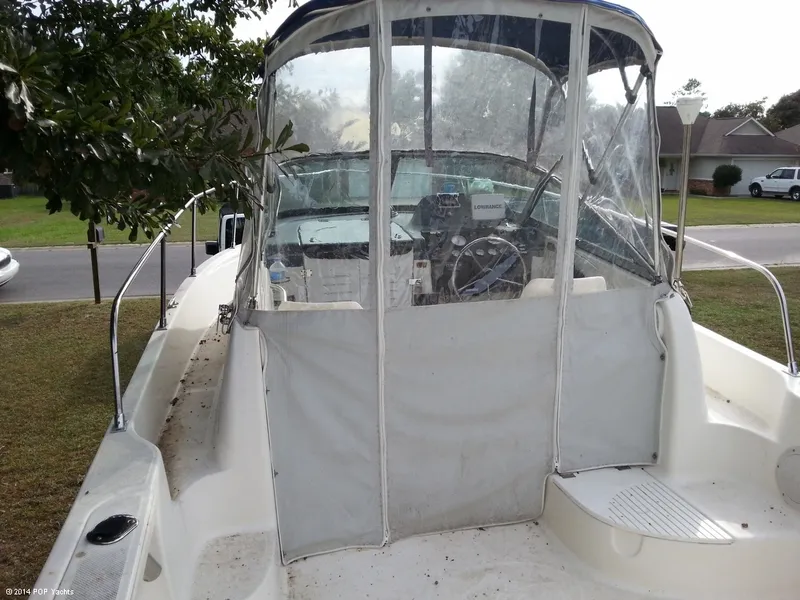 Slide: The Image of Bayliner 2052 Trophy 1998 - 10