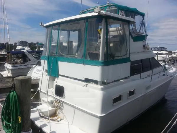 Slide: The Image of Silverton 34 Motor Yacht 1993 - 2
