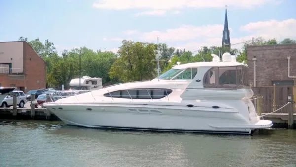 Slide: The Image of Sea Ray 480 Motor Yacht 2002 - 0
