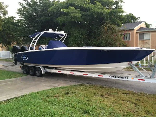 Slide: The Image of Avanti 36 Offshore Fisherman 2011 - 1