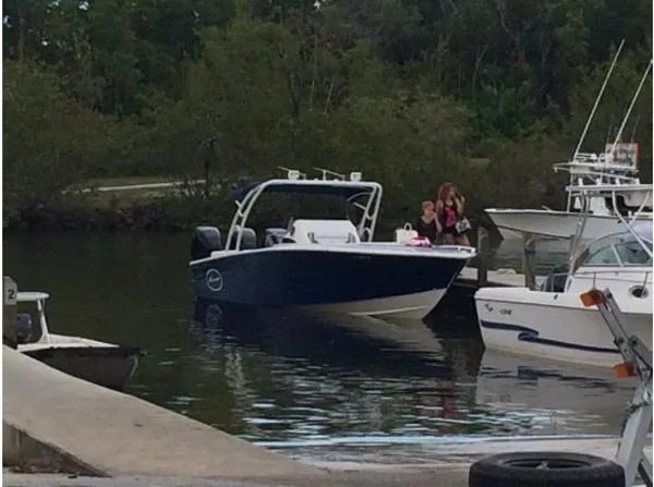 Slide: The Image of Avanti 36 Offshore Fisherman 2011 - 4