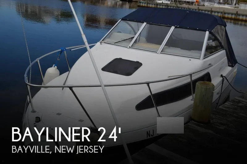 Slide: The Image of Bayliner 2252 Ciera Express 1999 - 0