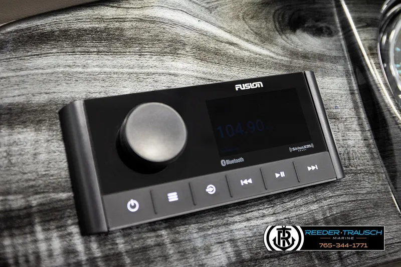 Slide: The Image of Fusion audio system in 2026 Avalon LSZ QLS, featuring Bluetooth and SiriusXM connectivity. - 41