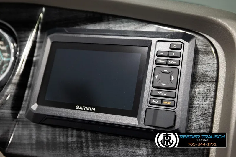 Slide: The Image of Garmin navigation system in 2026 Avalon LSZ QLS boat dashboard, Reeder-Trausch Marine branding. - 43