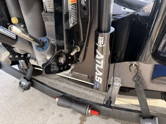 Slide: The Image of Caymas CX 20 2021 - 3