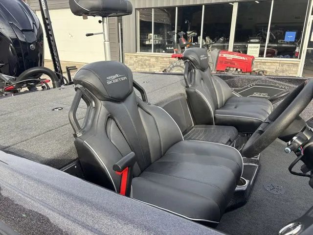 Slide: The Image of Skeeter ZXR21 2023 - 6