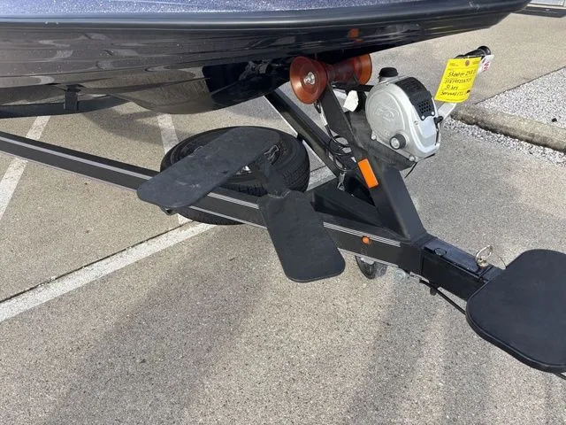 Slide: The Image of Skeeter ZXR21 2023 - 9