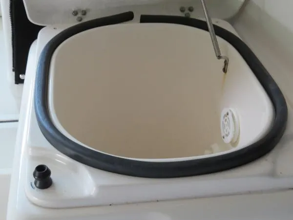 Slide: The Image of Tiara 4100 Open 2000 - 11