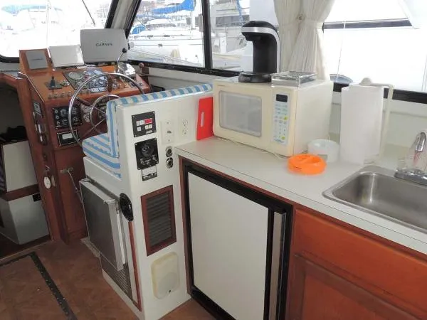 Slide: The Image of ROBBINS 40 Robbins Deadrise Customized for cruising 1996 - 8