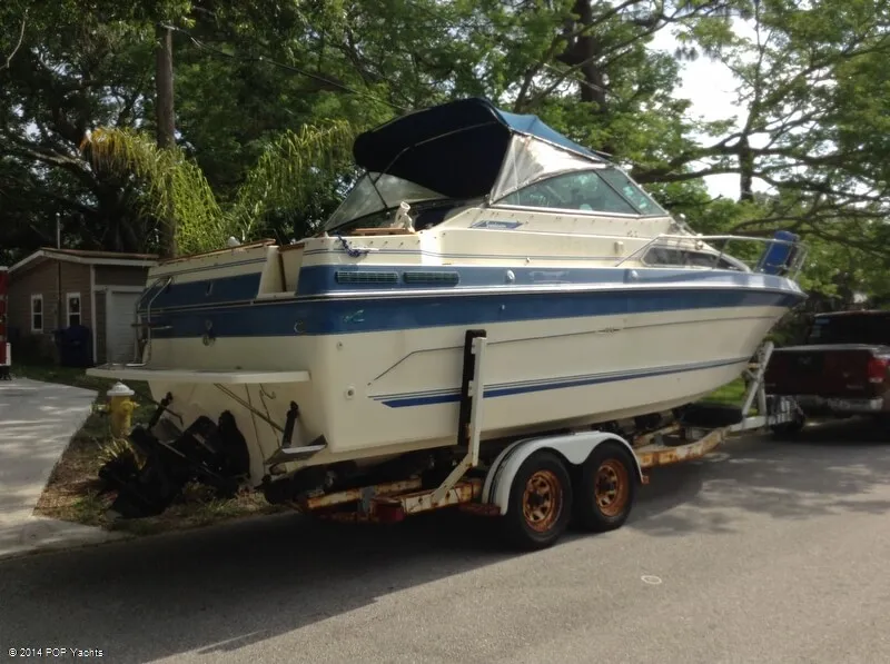 Slide: The Image of Sea Ray 270 Sundancer 1987 - 1