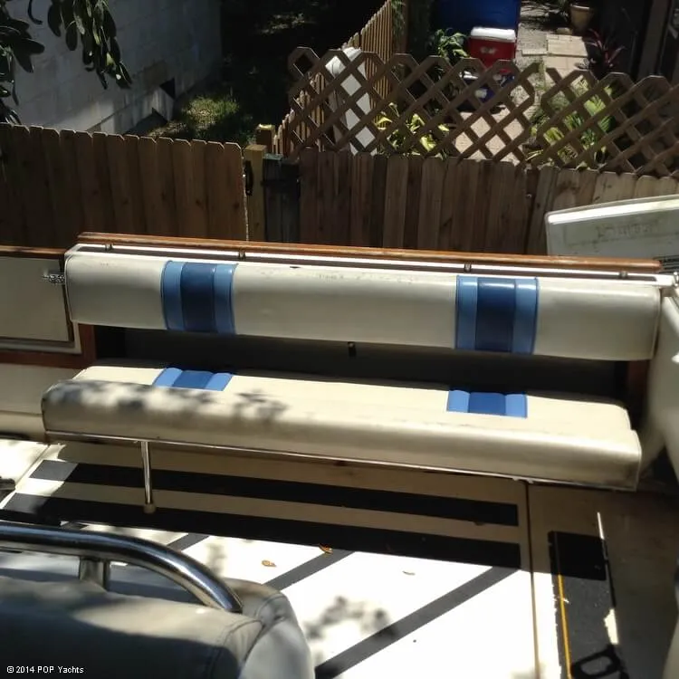 Slide: The Image of Sea Ray 270 Sundancer 1987 - 3