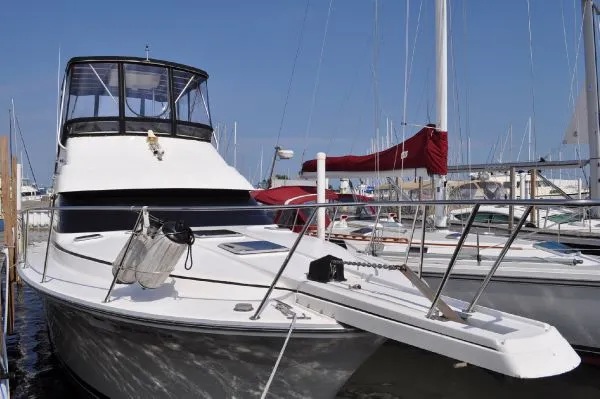 Slide: The Image of Luhrs 400 Convertible 1989 - 1
