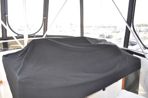Slide: The Image of Luhrs 400 Convertible 1989 - 5