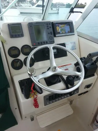 Slide: The Image of Pursuit 2870 Walkaround 2001 - 3