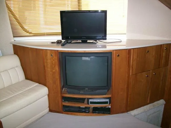 Slide: The Image of Silverton 453 Motor Yacht Great Shape! 2003 - 5