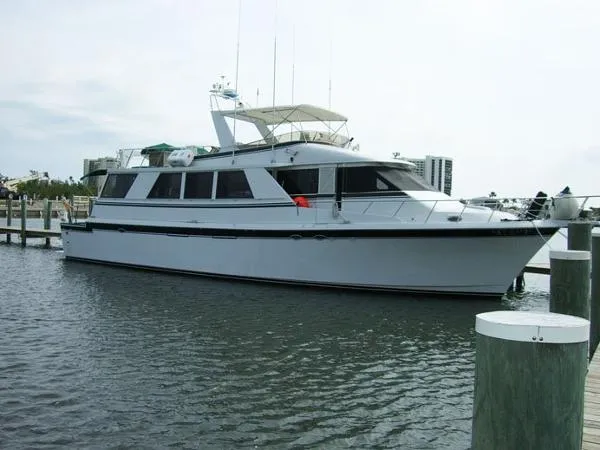 Slide: The Image of Vantare Cockpit Motor Yacht 1988 - 1