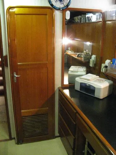 Slide: The Image of Vantare Cockpit Motor Yacht 1988 - 10