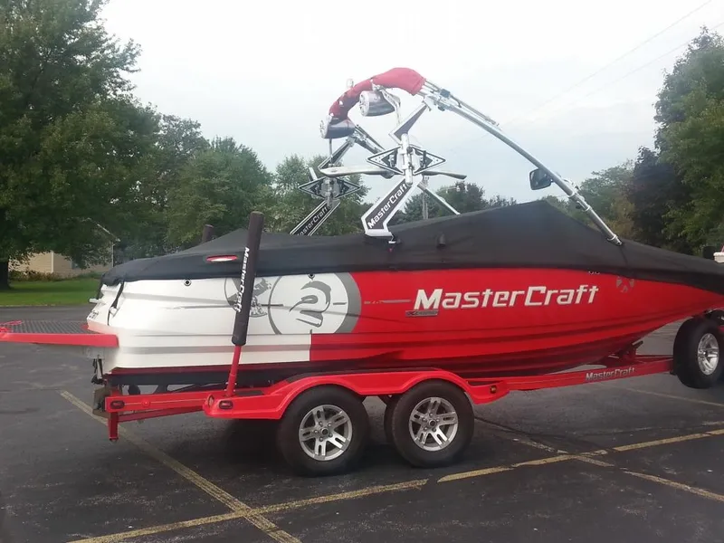 Slide: The Image of Mastercraft X2 2009 - 2