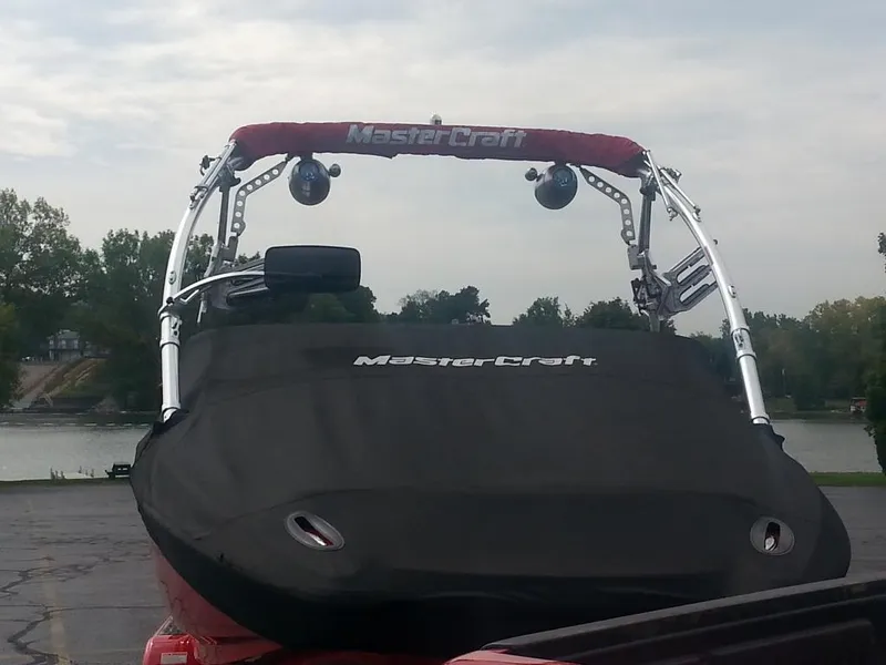 Slide: The Image of Mastercraft X2 2009 - 3