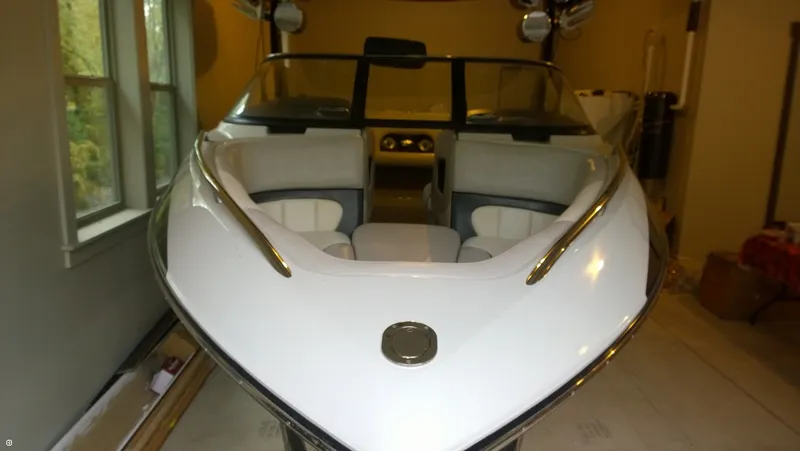 Slide: The Image of Malibu 23 Wakesetter LSV 2007 - 5