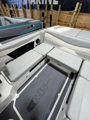 Slide: The Image of Axis Wake Research AXIS A225 2026 - 18