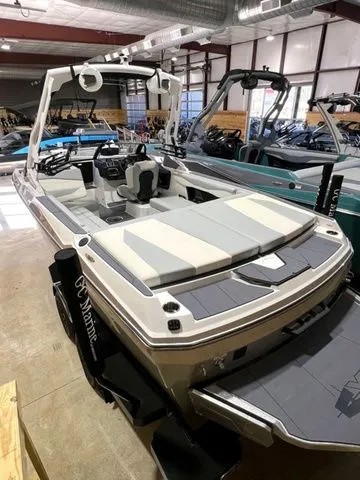 Slide: The Image of Axis Wake Research AXIS A225 2026 - 8