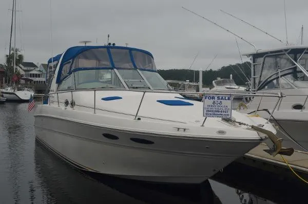 Slide: The Image of Sea Ray 310 Sundancer 2000 - 0