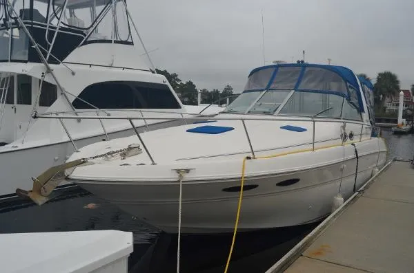 Slide: The Image of Sea Ray 310 Sundancer 2000 - 1