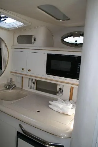 Slide: The Image of Sea Ray 290 Sundancer 2000 - 3